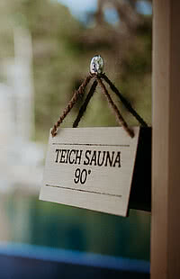 Schild im Hang Spa im Wellnesshotel Gmachl in Bergheim bei Salzburg
