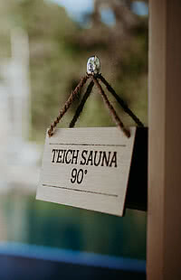 Schild im Hang Spa im Wellnesshotel Gmachl in Bergheim bei Salzburg